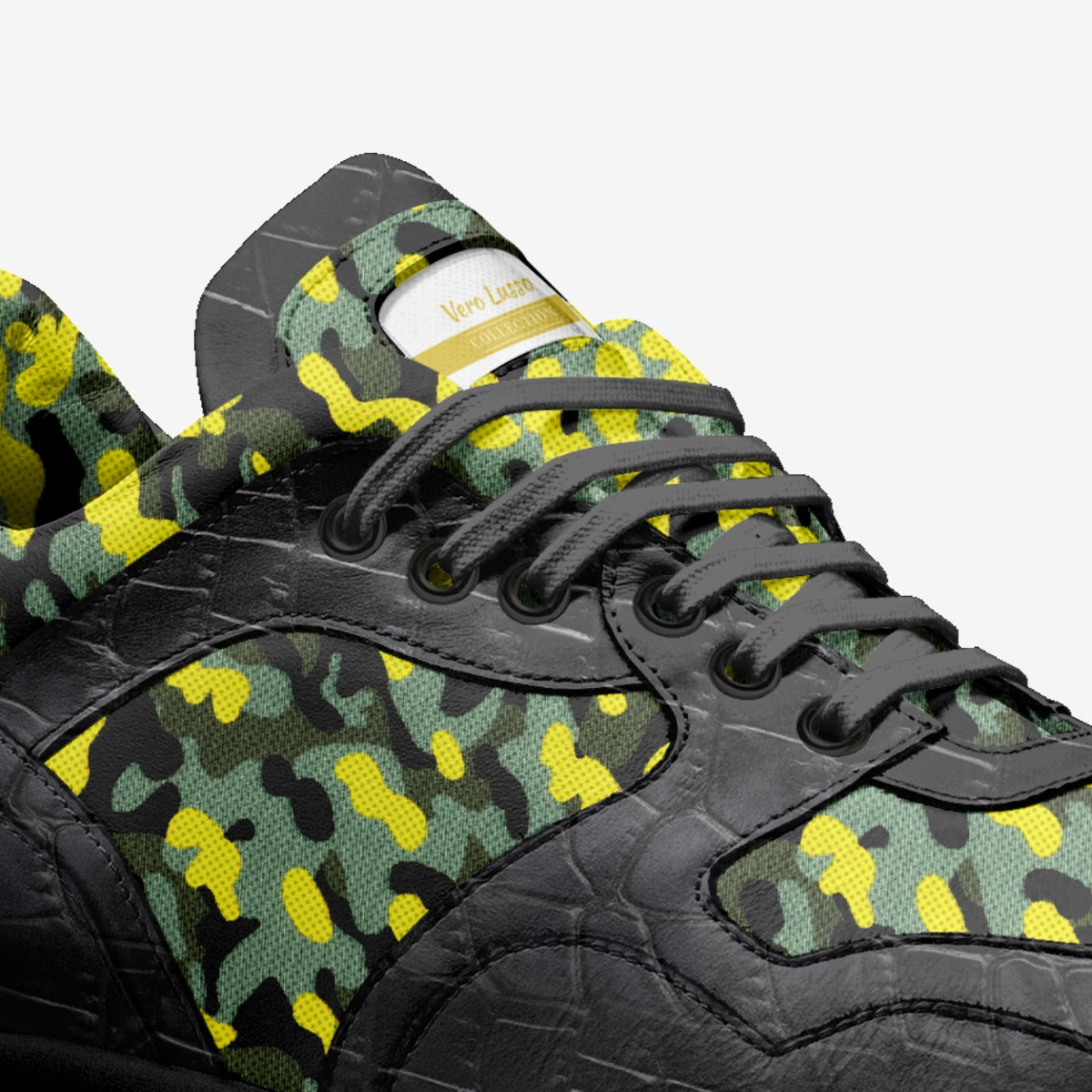 Vero Lusso Camo Croc Steppers